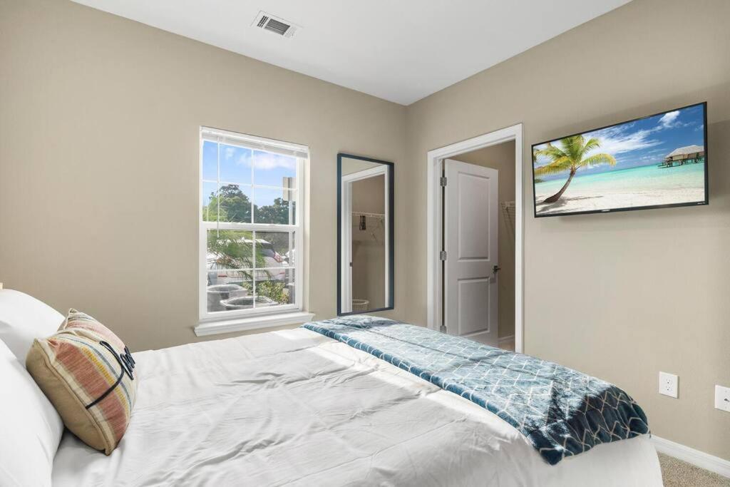 Elegant 1Br/1Ba Condo With Pool, Gym And Laundry Melbourne Exterior foto